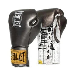 Everlast Boxing 1910 Classic Fight Gloves 10oz Lace Up 10 Everlast Boxing 1910 Classic Fight Gloves 10oz Lace Up -Thefightfactory Shop 2 Everlast Boxing 1910 Fight Gloves Lace Black