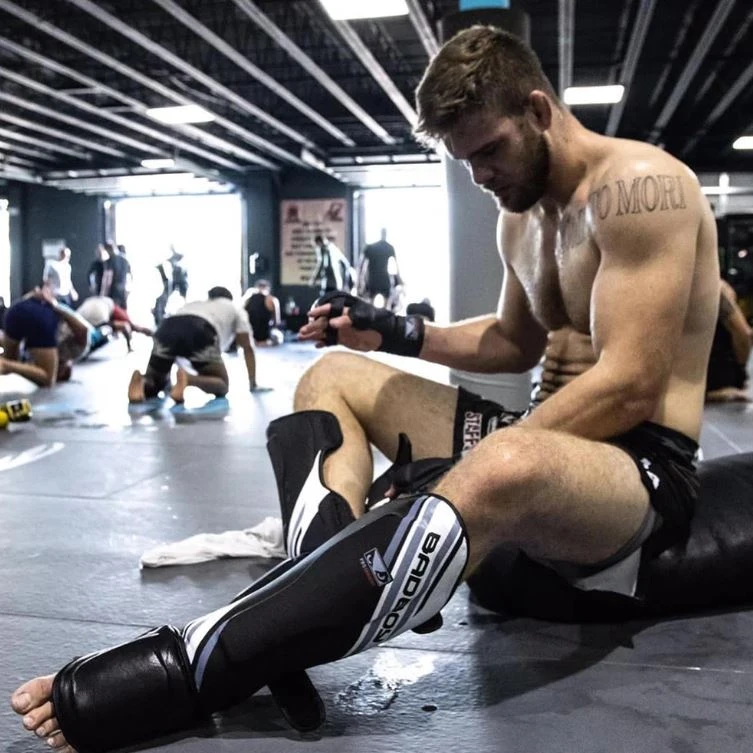 Bad Boy Pro Series Advanced Thai Shin Guards 5 Bad Boy Pro Series Advanced Thai Shin Guards - Image 3