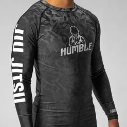Humble Black Camo Rashguard -Thefightfactory Shop Blackcamosideview1500x500x72px