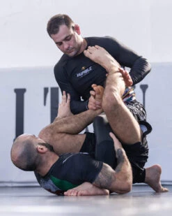 Humble United V2 Rashguard -Thefightfactory Shop IMG 20230210 105134 981EDITED