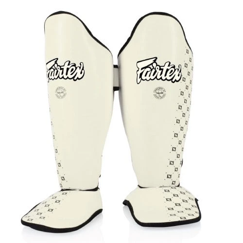 Fairtex Competition Shin Pads Sp5 - White 3 Fairtex Competition Shin Pads Sp5 - White